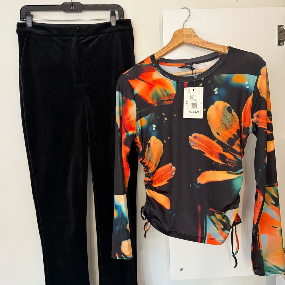 Sold as a set-Black Express Pants with Desigual Multicolor Floral Top